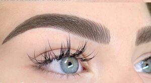 Eyelash extension course