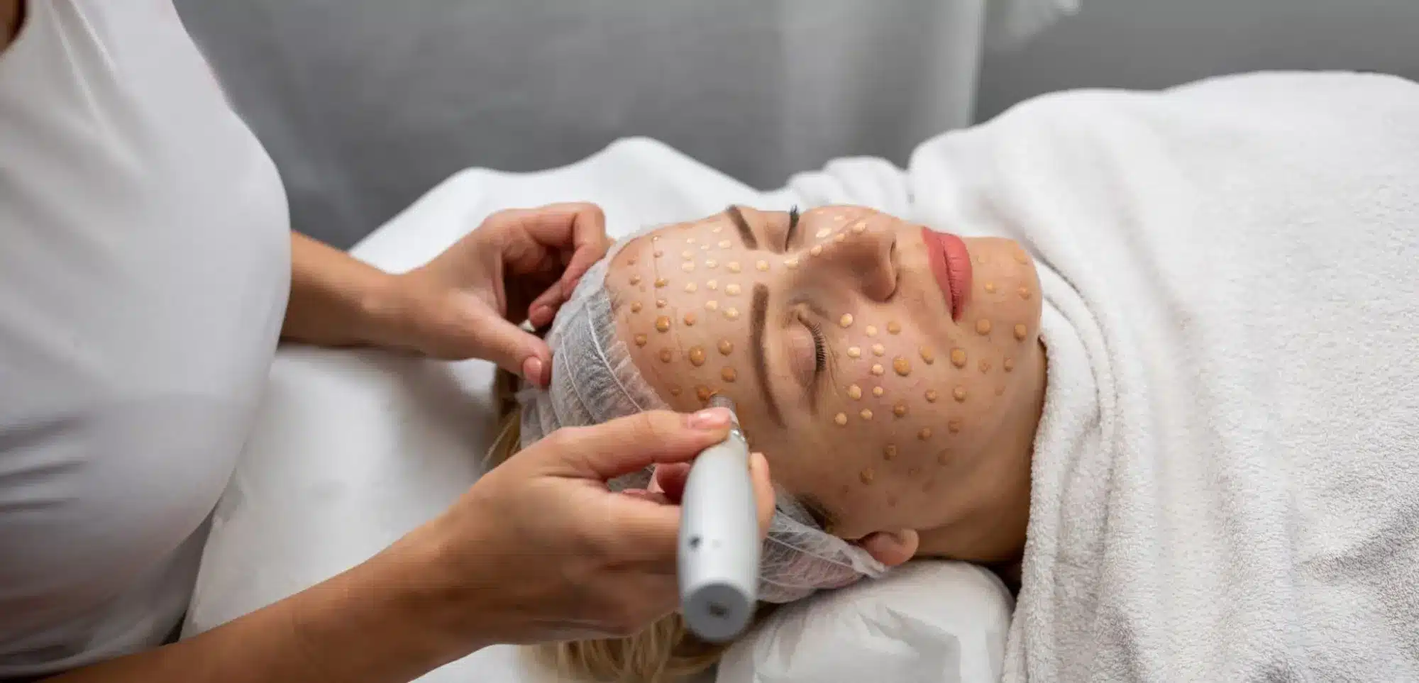 bb glow facial course