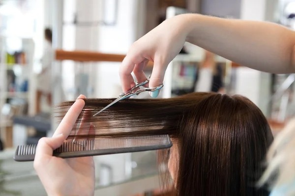 LP - All Rounder Beautician Course New Hairdressing course Dubai