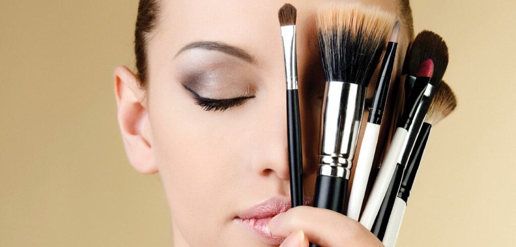 What jobs can I get with a beauty course? Cosmeza Beauty Institute