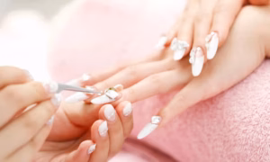 Nail art course in Dubai